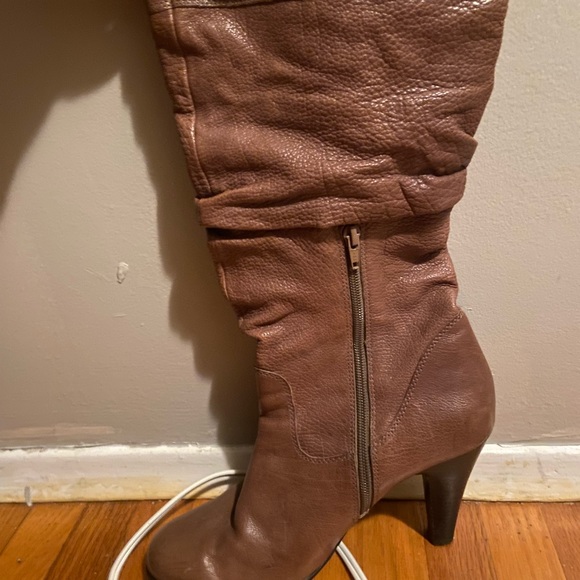Y2K brown faux leather below knee boots - Picture 3 of 4